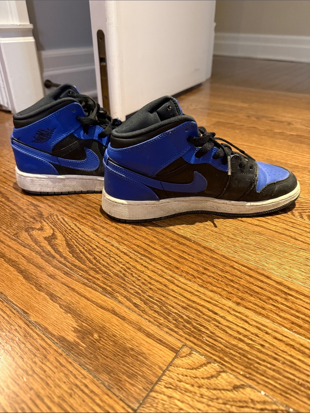 Nike Kids Blue and Black Mid-Top Sneakers